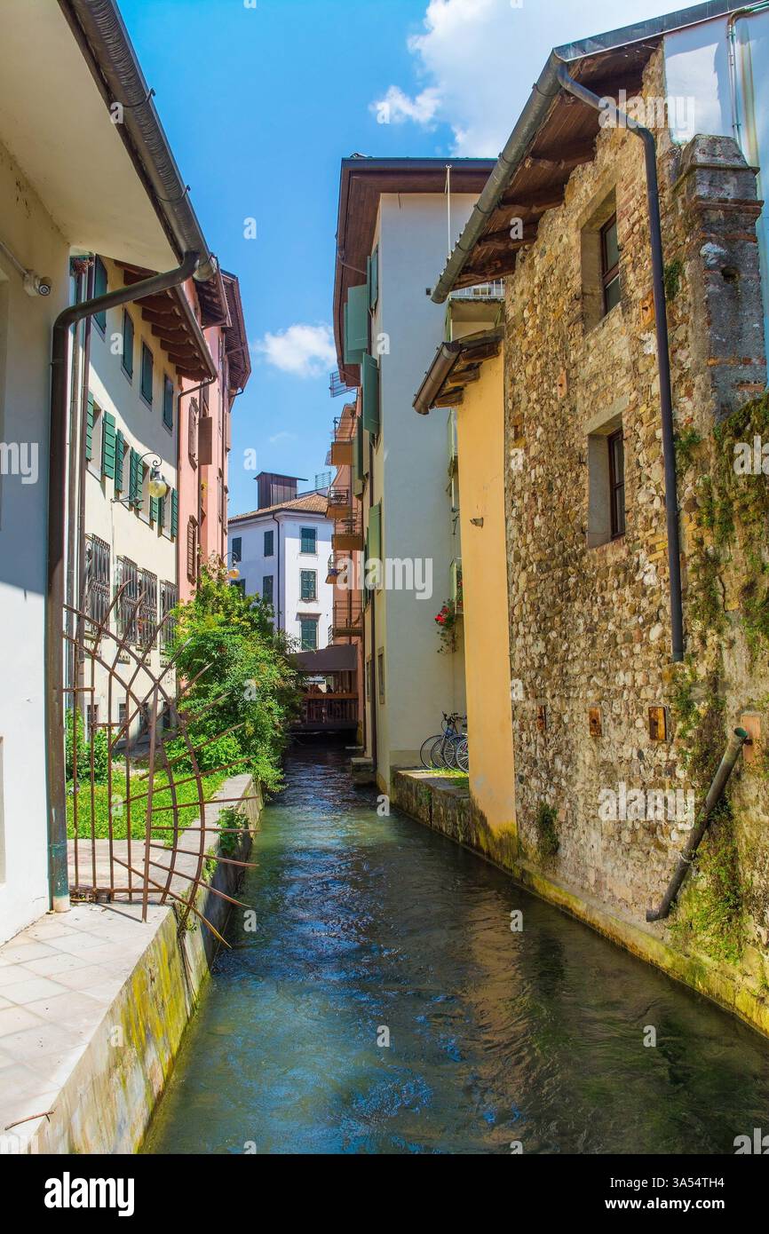 Udine italy hi-res stock photography and images - Alamy, image size:866x1390
