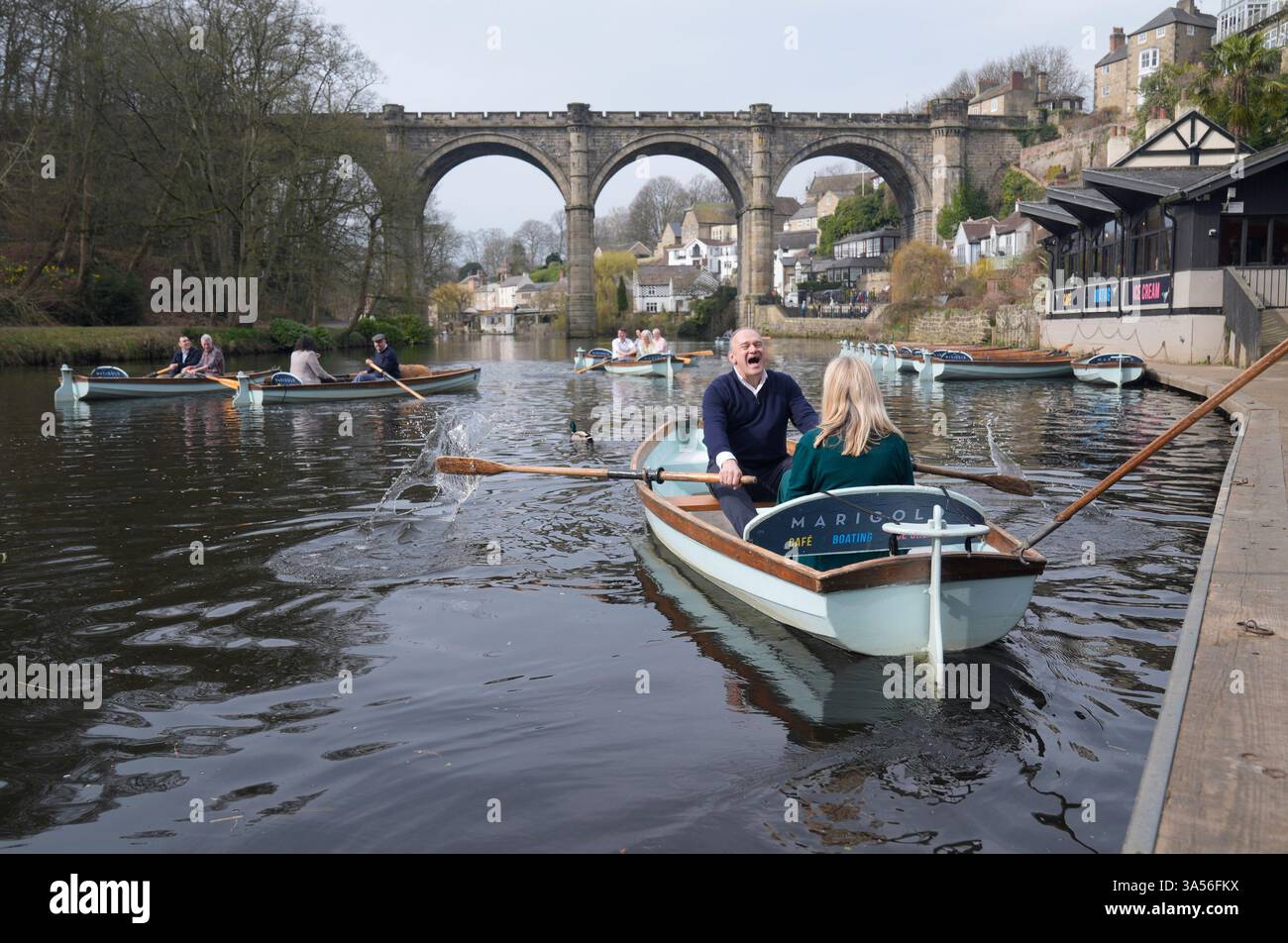 Roz Rivers Roz savage mp hi-res stock photography and images - Alamy