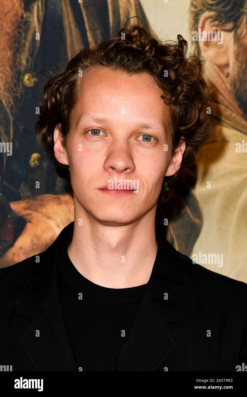 Felix Kammerer Zu Gast Auf Dem Roten Felix Kammerer Zu Gast Auf Dem Roten Teppich Beim Special Screenings Vom Kino Film Eden In Der Astor Film Lounge Am 20932025 In Berlin Berlin Deutschland Felix Kammerer Austrian Actor As A Guest On The Red Carpet At The Special Screening Of Kino Film Eden At The Astor Film Lounge On 20 93 2025 In Berlin Berlin Germany 3A579R3