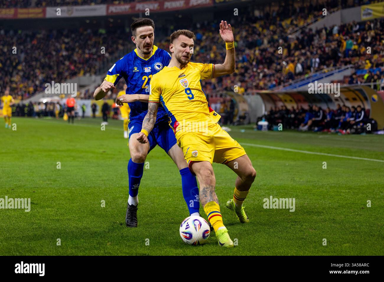 Denis Dragus of Romania and Stjepan Radeljic of Bosnia and Herzegovina ...