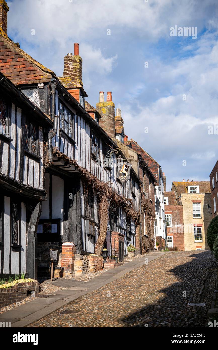 Exterior of the 15th century Mermaid Inn on Mermaid Street in Rye, East Sussex, England, UK Stock Photo