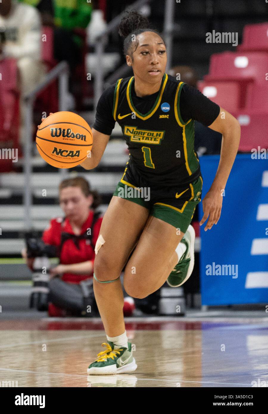 COLLEGE PARK, MD- MARCH 22: Norfolk State Spartans guard Da'Brya Clark