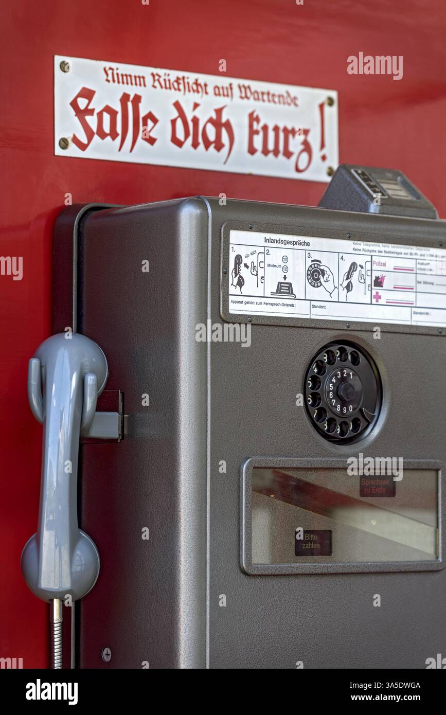 1960s phone booth hi-res stock photography and images - Alamy
