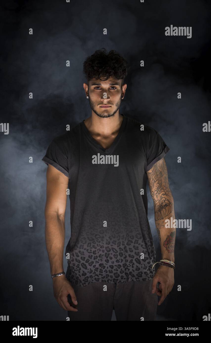 Black background photos hi-res stock photography and images - Alamy