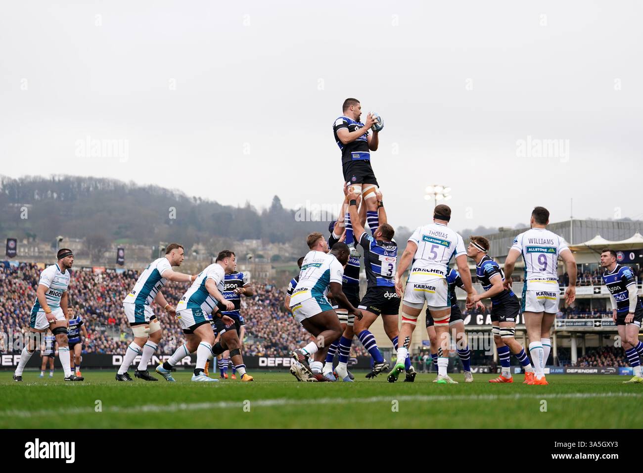 Bath's Charlie Ewels wins the line out during the Gallagher Premiership ...