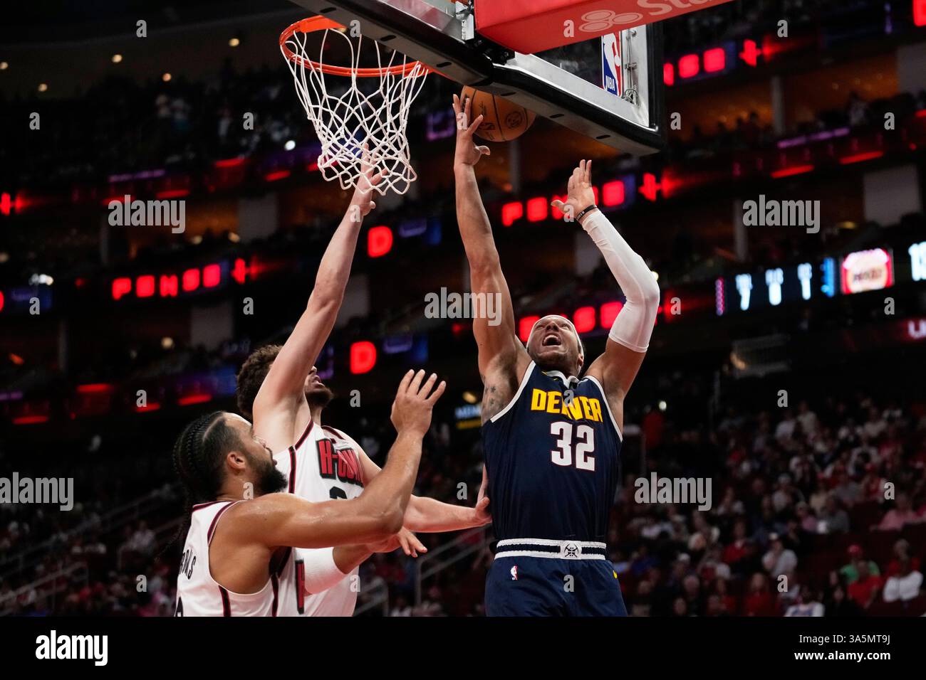 Denver Nuggets forward Aaron Gordon (32) shoots against Houston Rockets ...