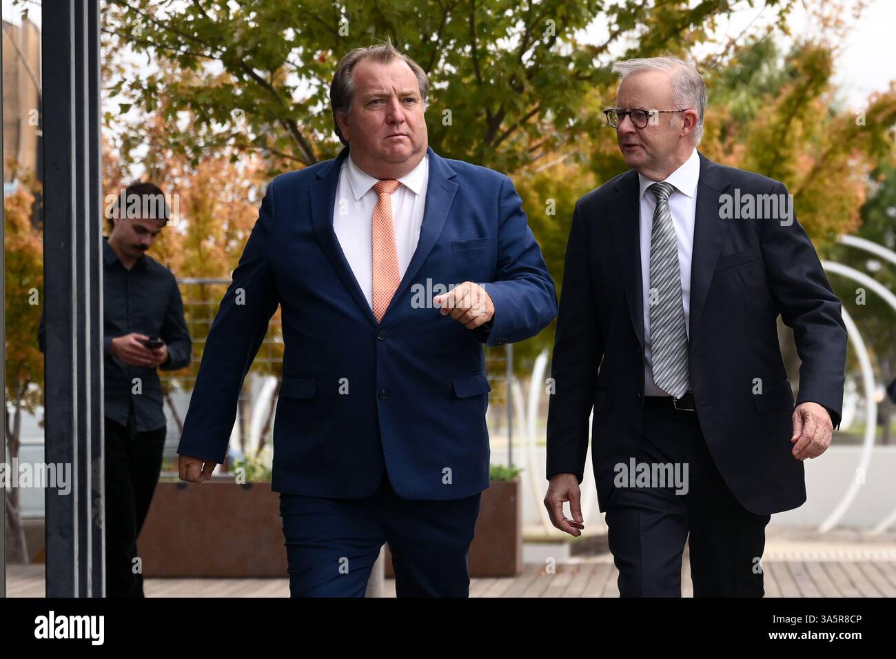 Federal Member for McEwen Rob Mitchell (left) and Australian Prime ...