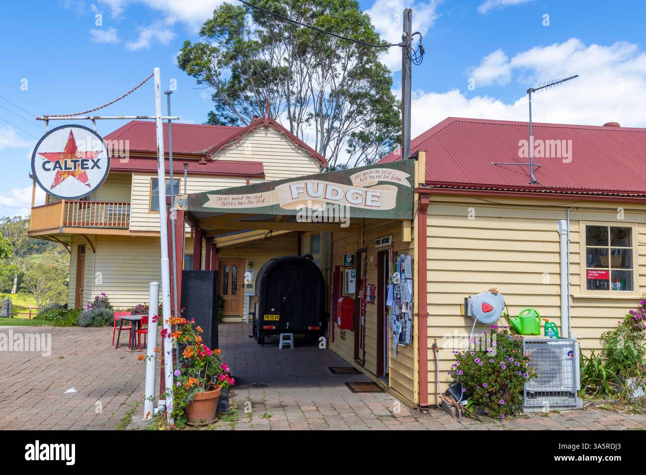 Old caltex sign hi-res stock photography and images - Alamy