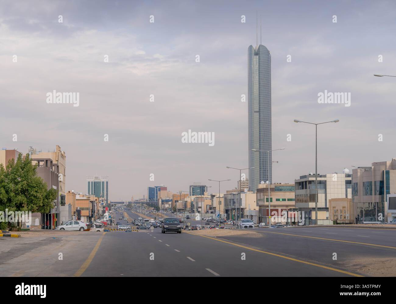 The Riyadh street in Saudi Arabia, with JW Marriott Hotel skyscraper in ...