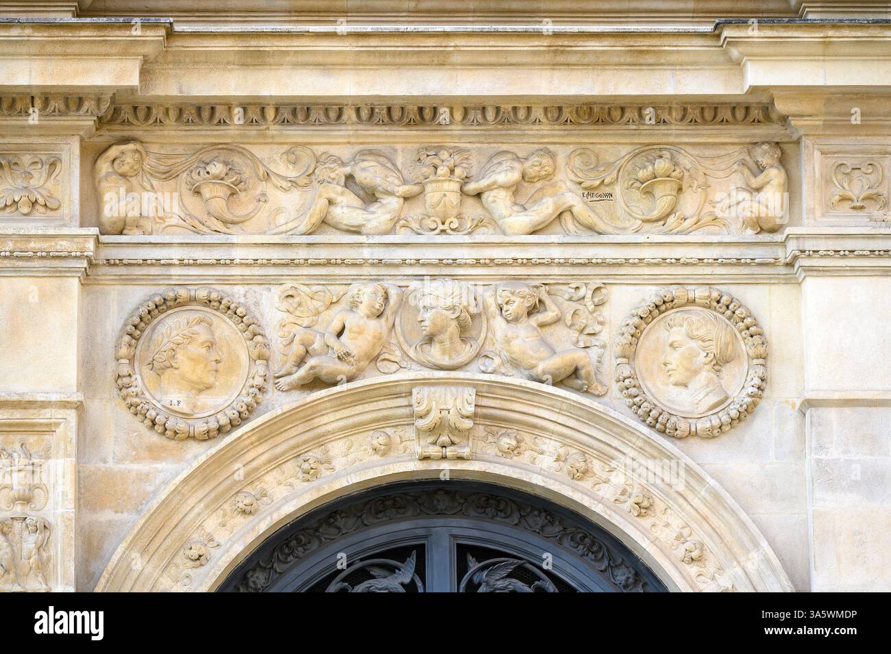 Stone carvings and architectural features of the Casa Consistorial or ...