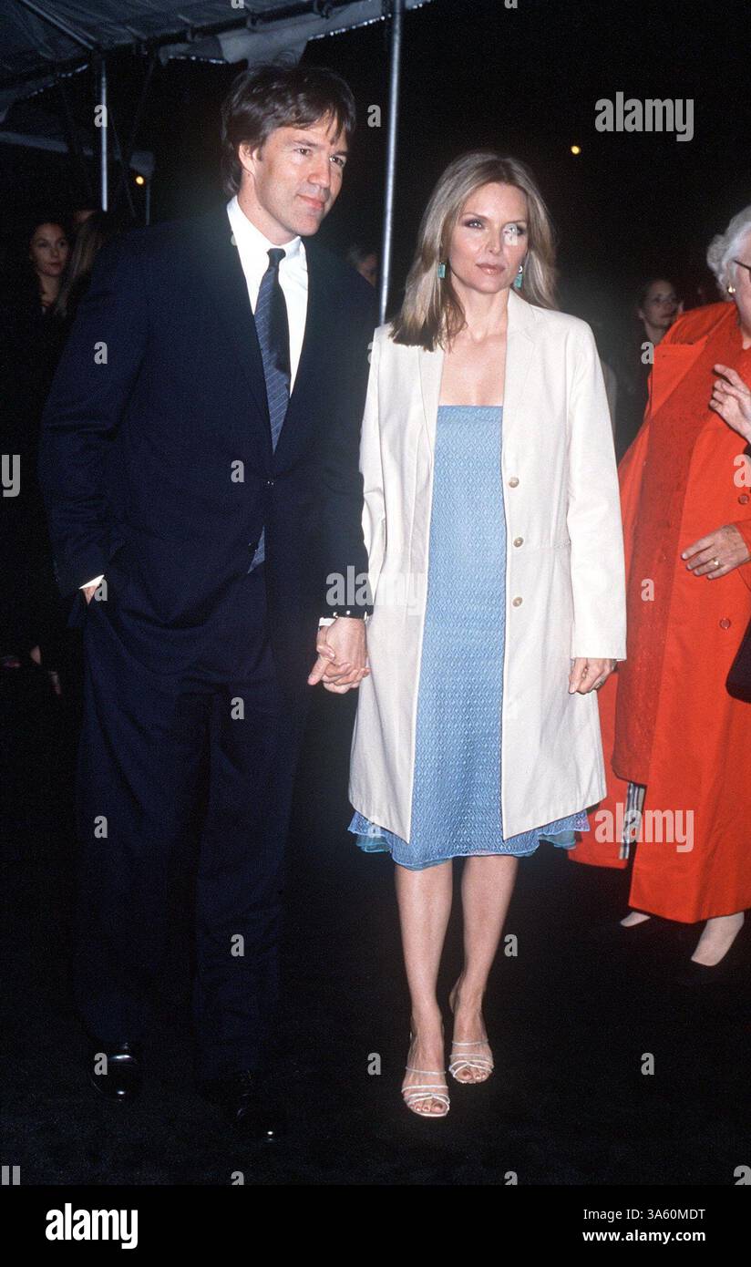 Giorgio armani 2000 guggenheim hi-res stock photography and