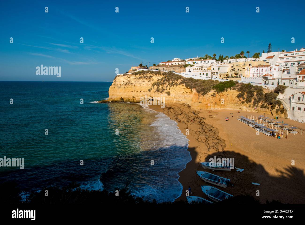 Praia de Carvoeiro (Carvoeiro Beach), Carvoeiro, Algrave, Portugal. Stock Photo
