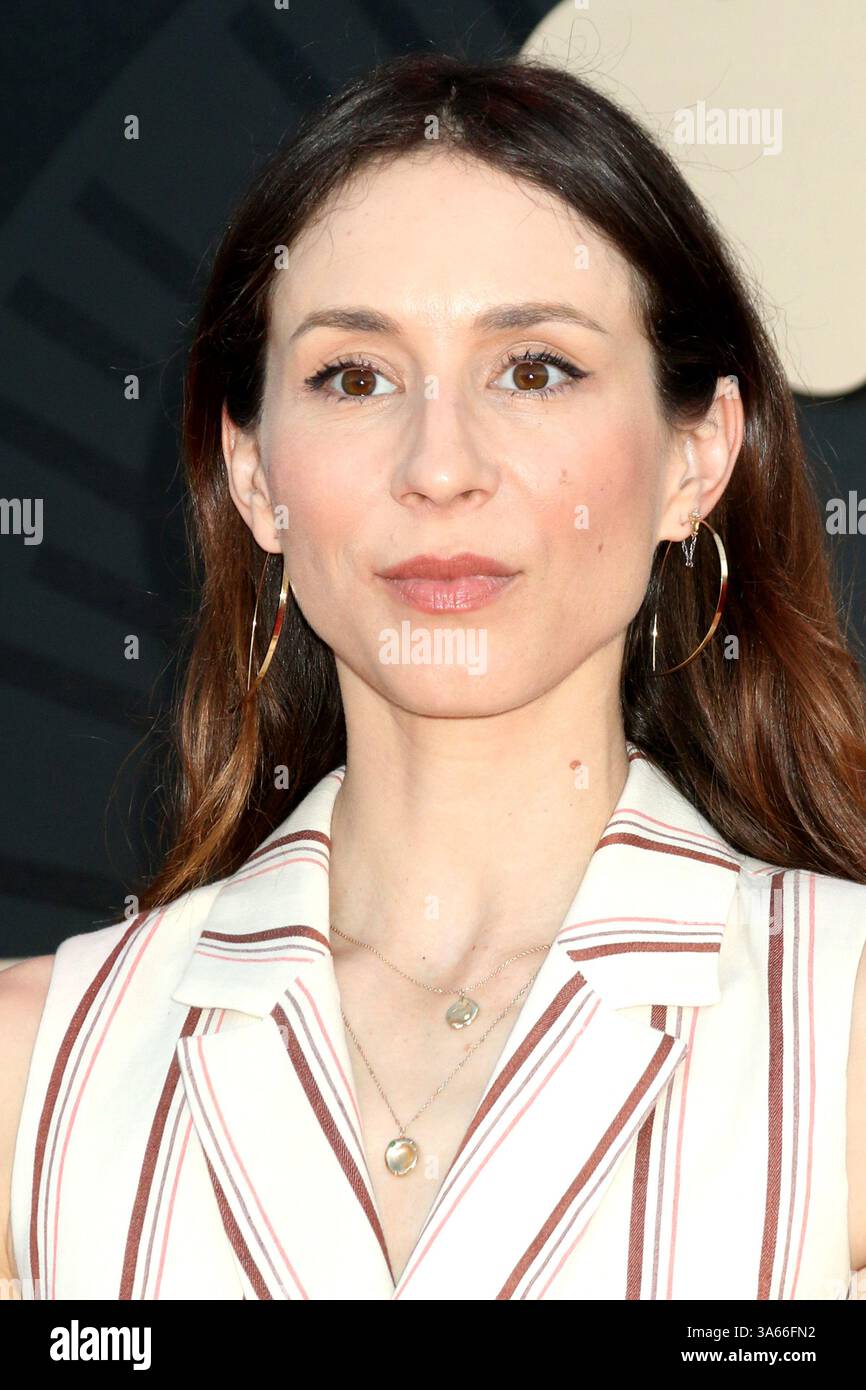 Troian bellisario hi-res stock photography and images - Page 2 - Alamy, image size:866x1390