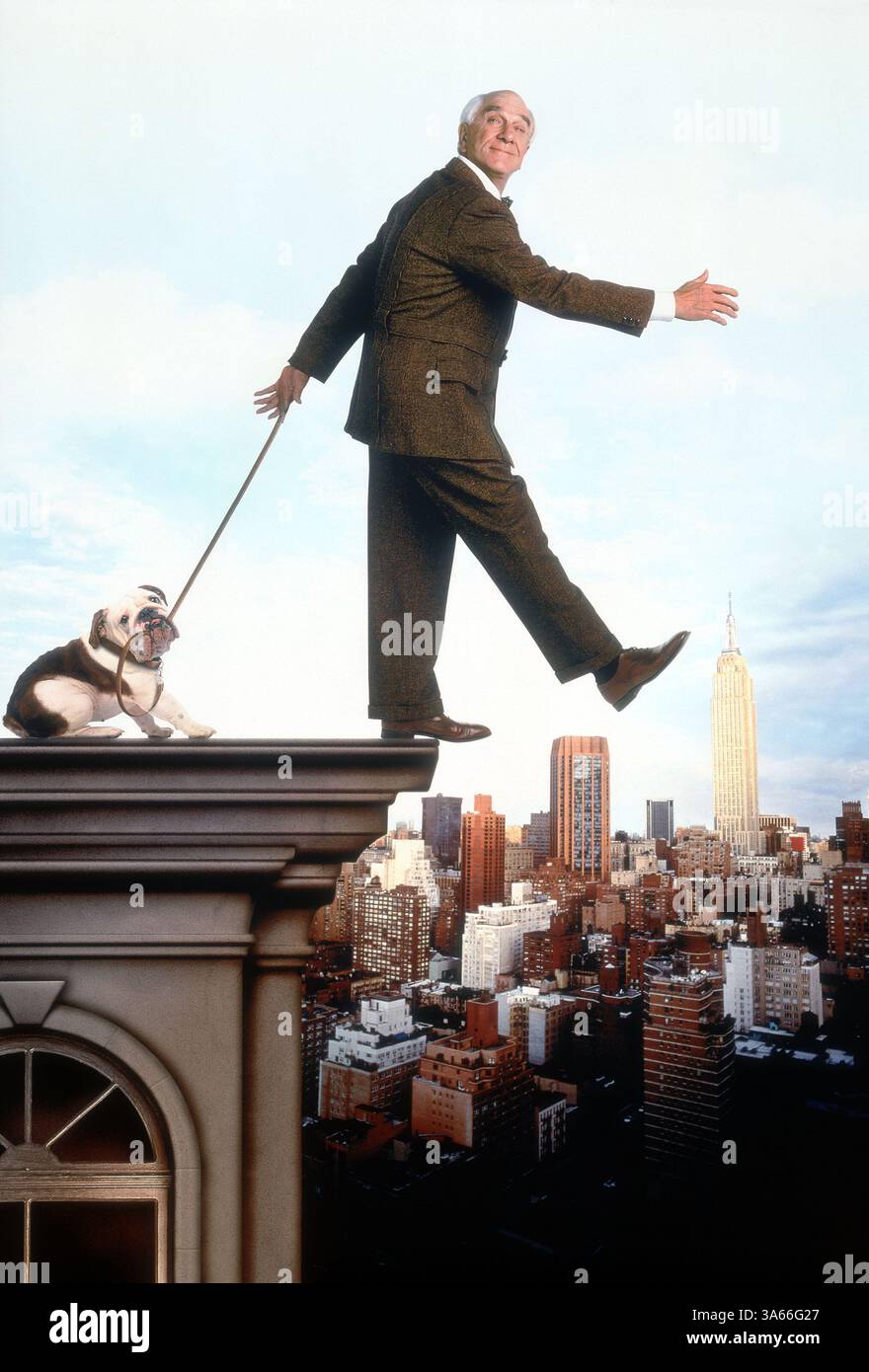 Dec 25, 1997; Los Angeles, CA, USA; Actor/comedian LESLIE NIELSEN stars ...