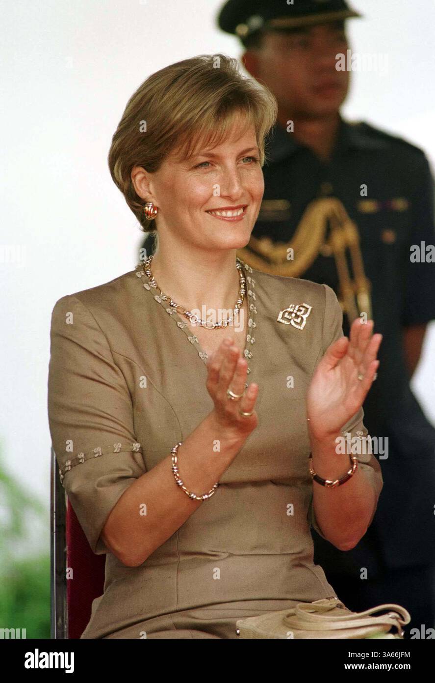 Oct. 26, 2000 - Brunei - Â©RICHARD CHAMBURY ALPHA M042308 26 10 00 ...