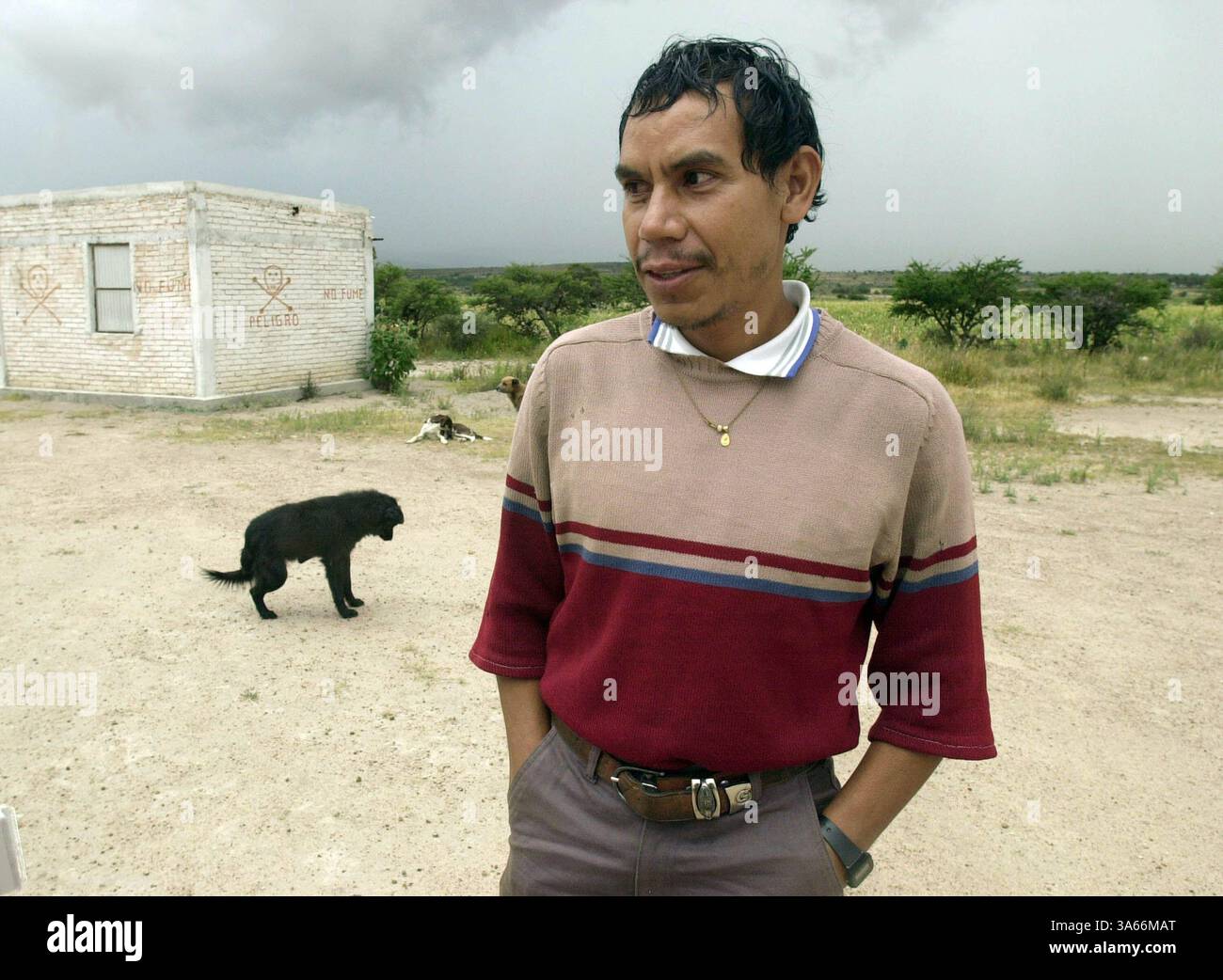Aug 28, 2001; San Felipe, MEXICO; Angry at the sentence that his son's ...