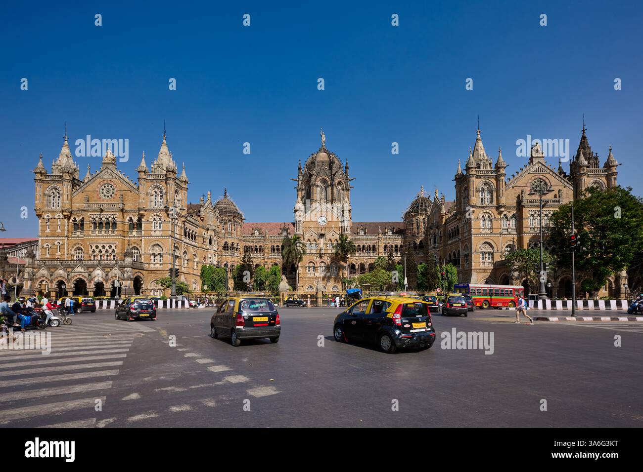 Chhatrapati Shivaji Terminus (Victoria Terminus), Mumbai, Bombay, India, Asia Stock Photo