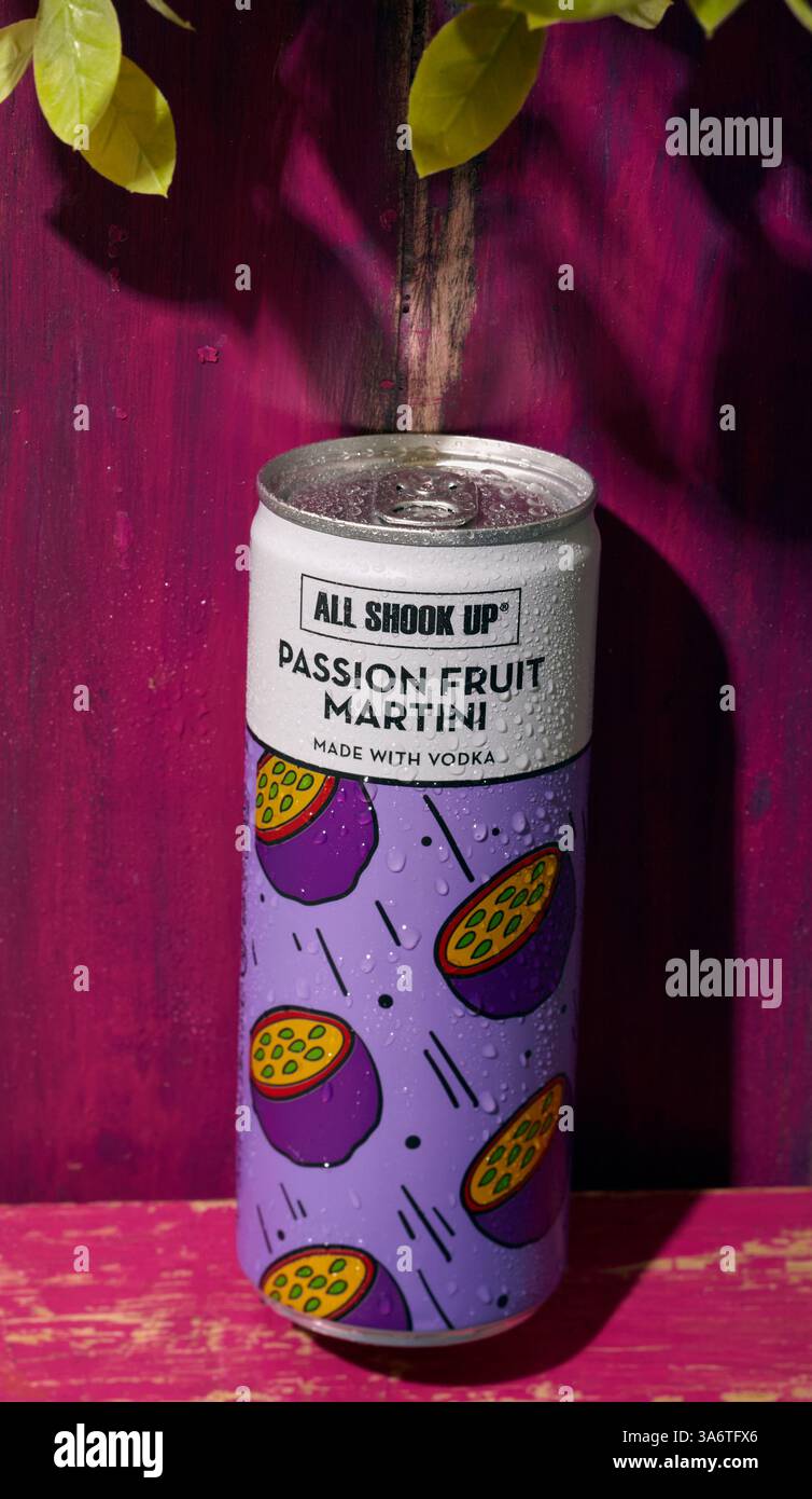 Passion fruit martini can hi-res stock photography and images - Alamy