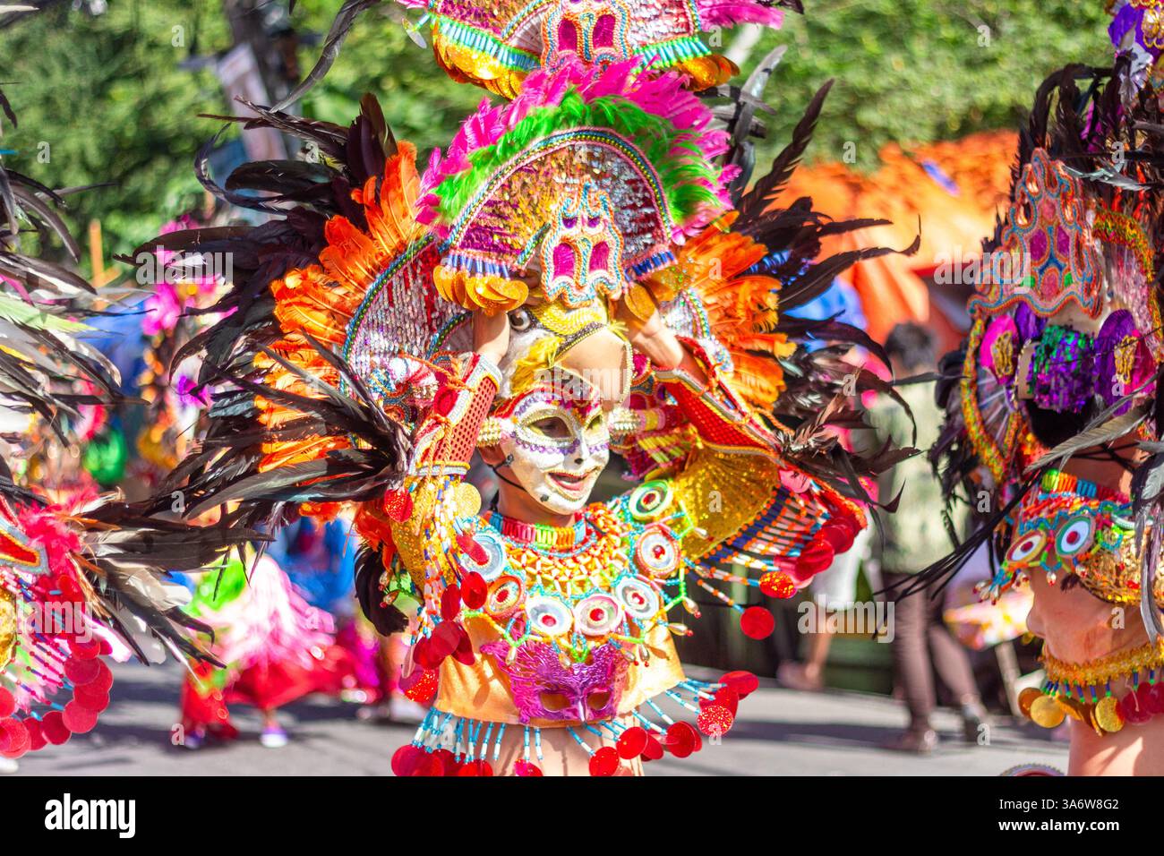 Colorful festival masks hi-res stock photography and images - Alamy, image size:1300x956