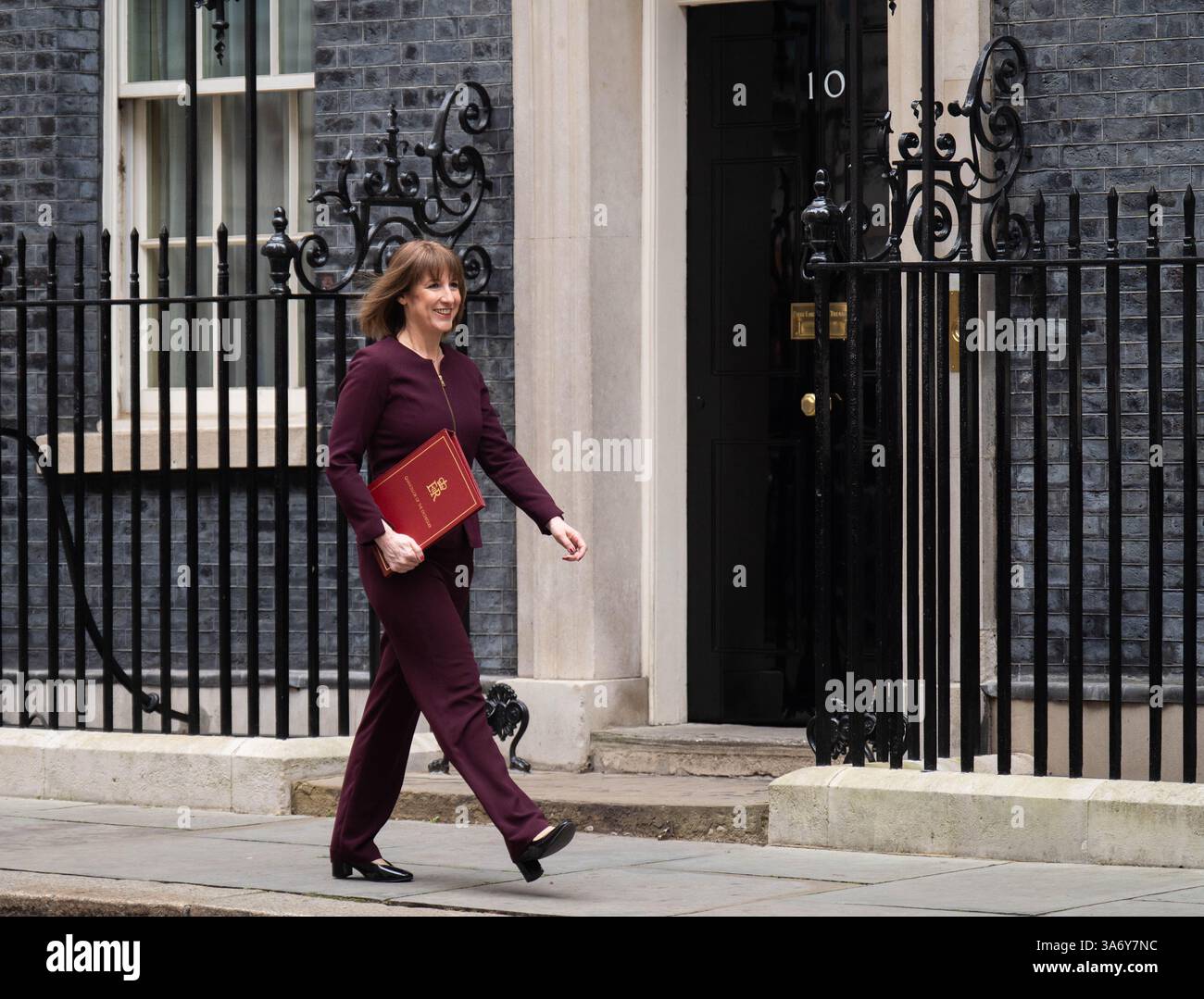 Chancellor of the Exchequer Rachel Reeves leaving 11 Downing Street ...