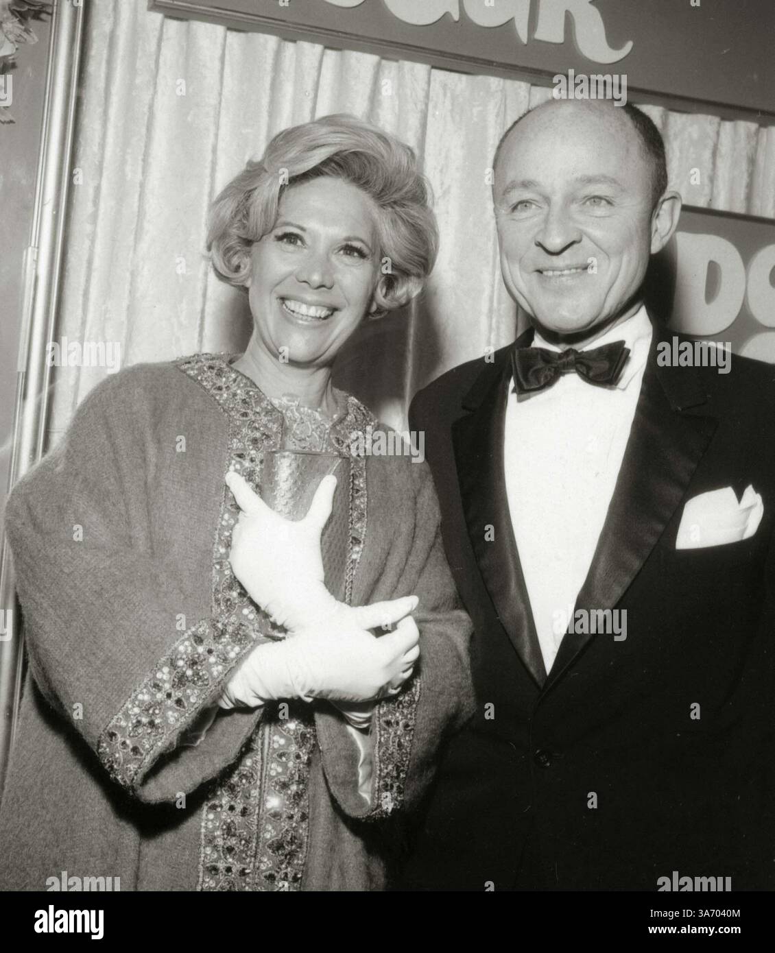 Congratulations, Seniors! - News, image size:1130x1390