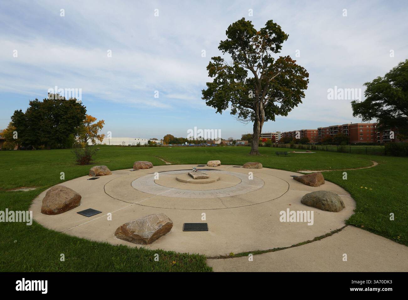 Oct. 17, 2014 - Chicago, IL, USA - A memorial at Read Dunning Memorial ...