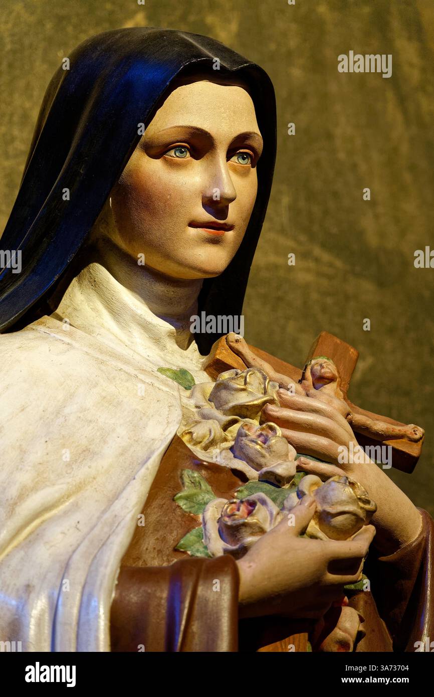 Bourg en Bresse, FRANCE - 08–27-2024: Statue of St. Therese of Lisieux ...