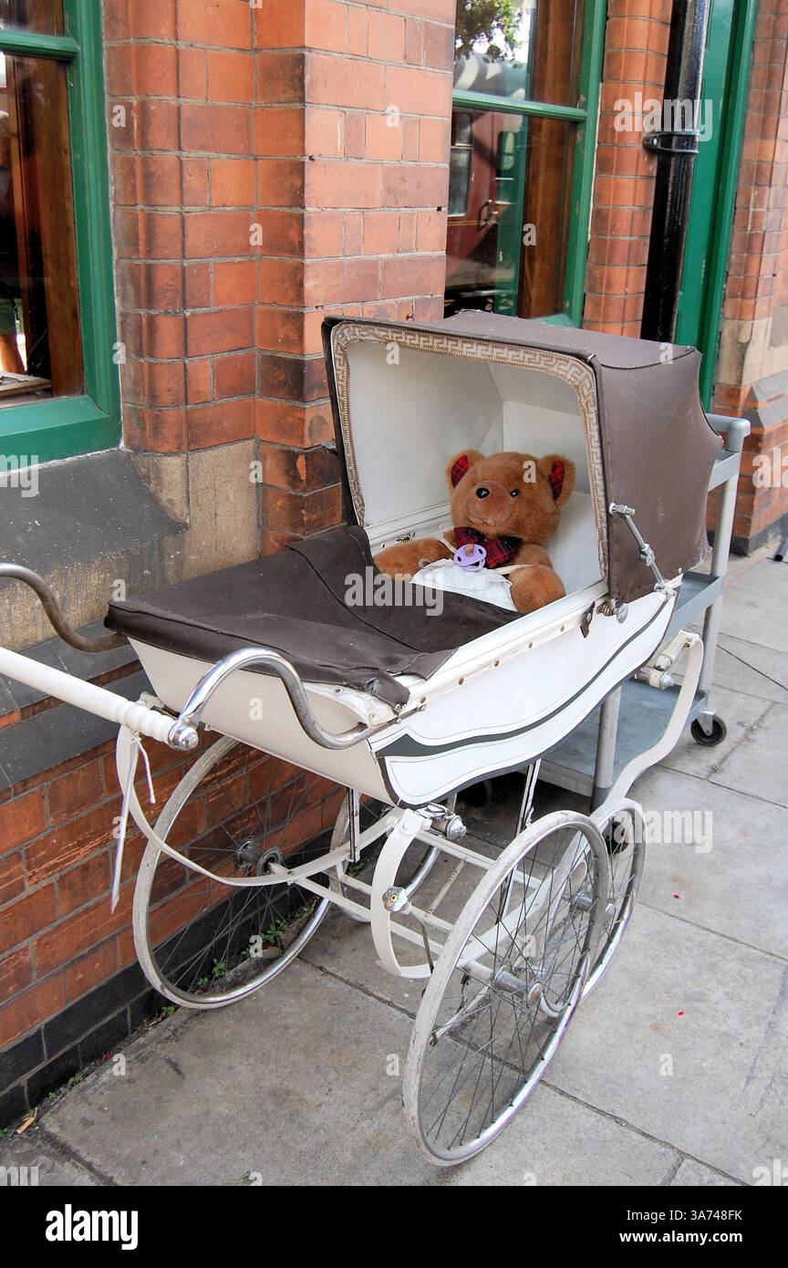 Vintage perambulator hi-res stock photography and images - Alamy