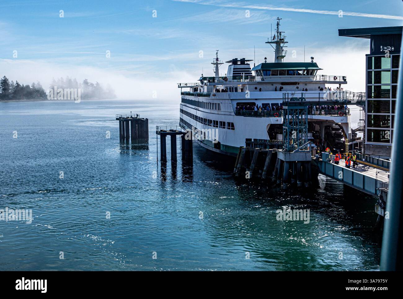 Puget Sound, Washington, USA. 26th Mar, 2025. It was a beautiful day to ...