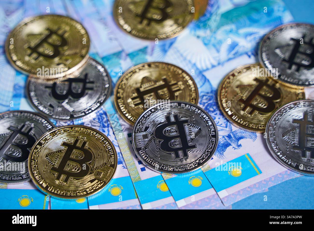 000 currency cash hi-res stock photography and images - Page 2 - Alamy