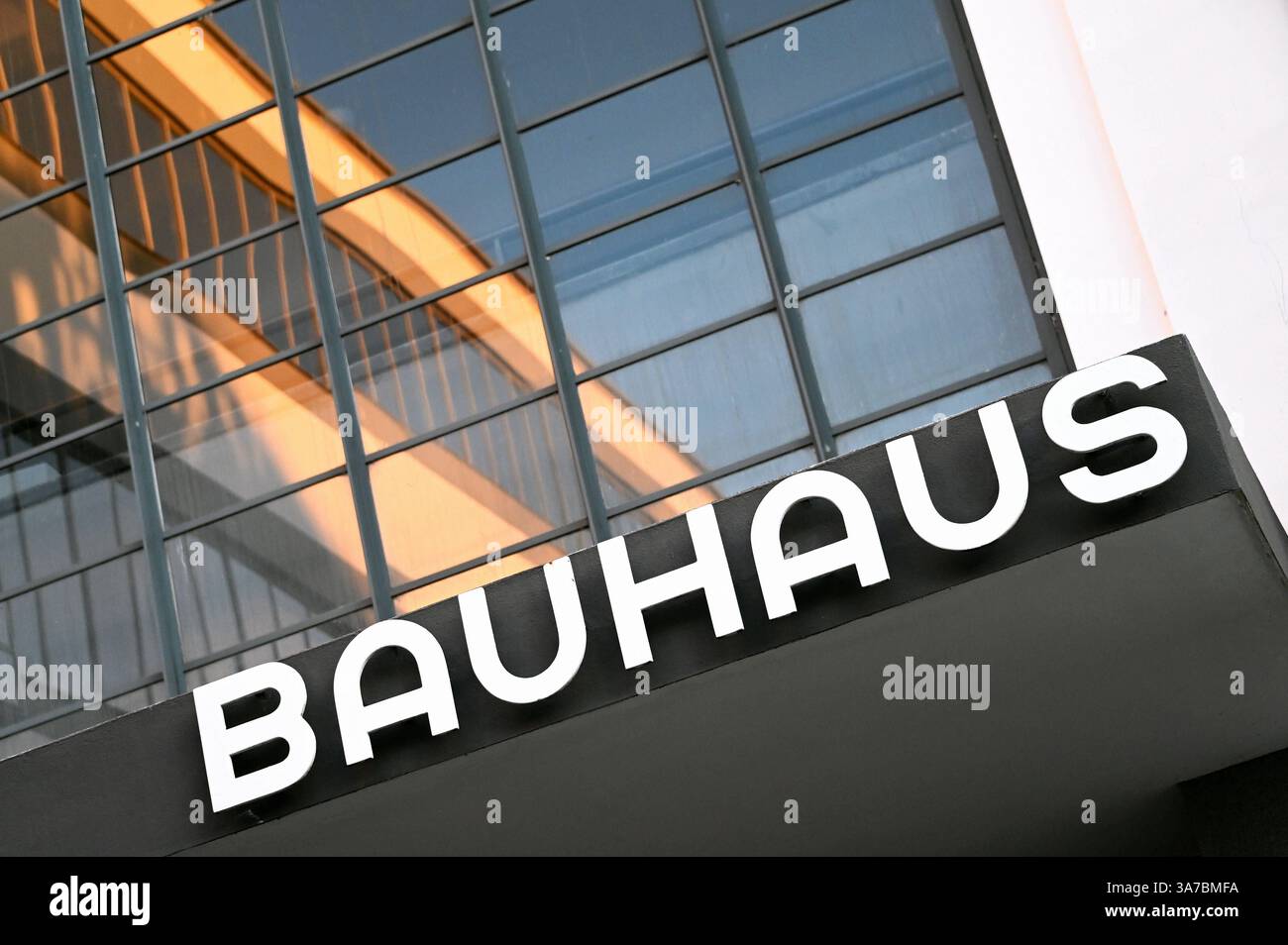 Bauhaus dessau interior hi-res stock photography and images - Alamy