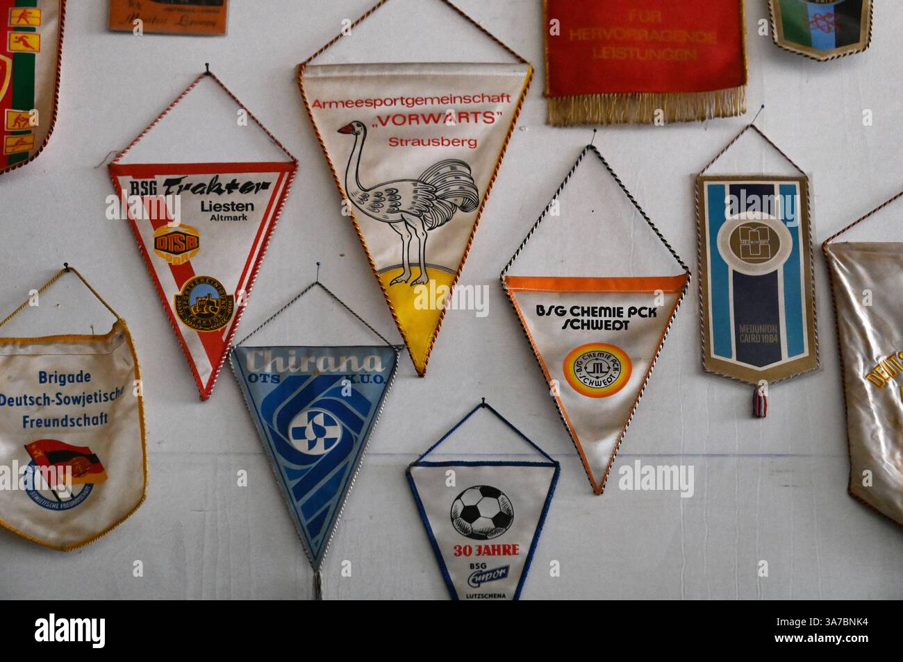 Fanion / Pennant Ancien FC Lokomotive Leipzig - Allemagne - Vintage