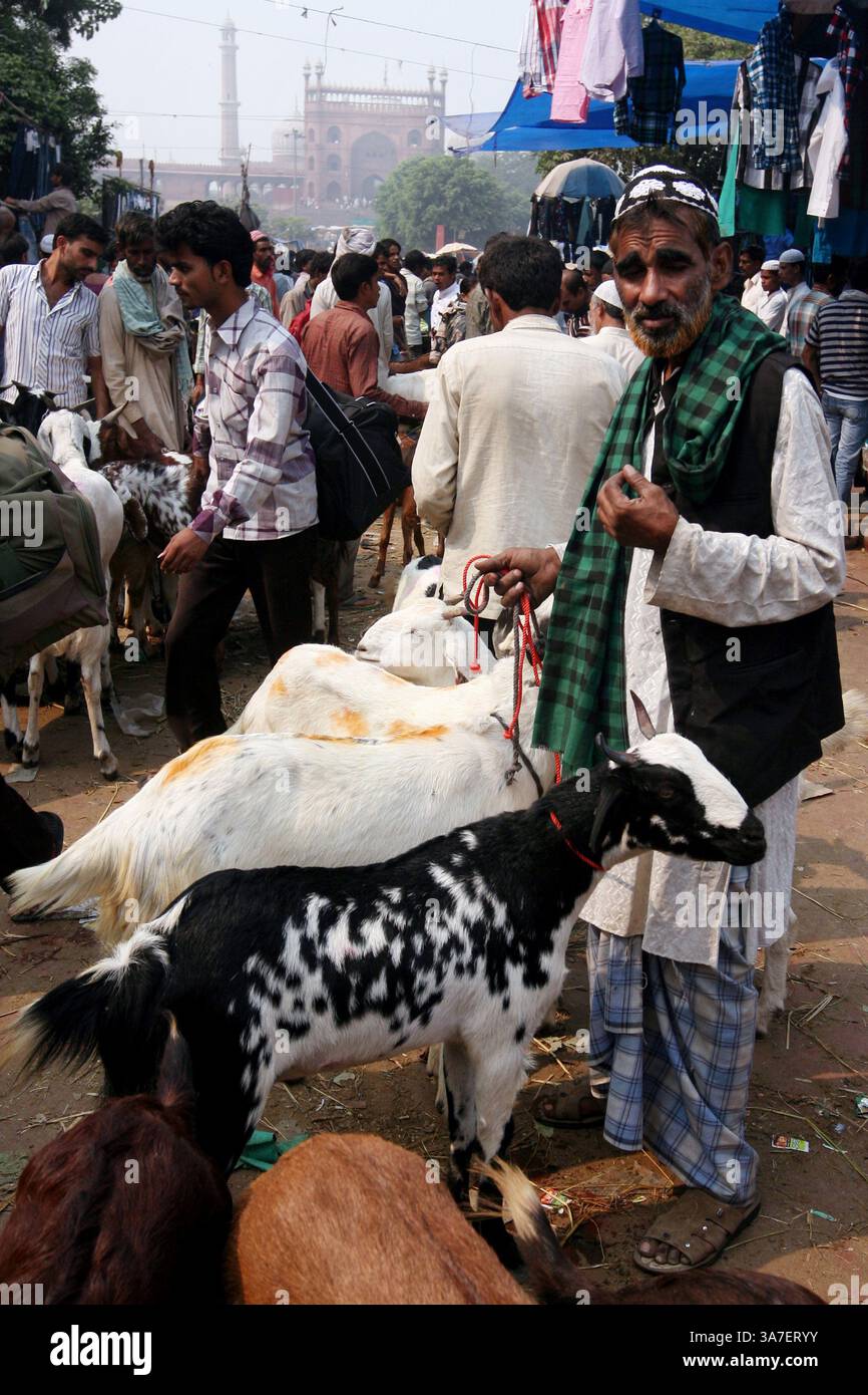 Indian muslim merchant hi-res stock photography and images - Alamy