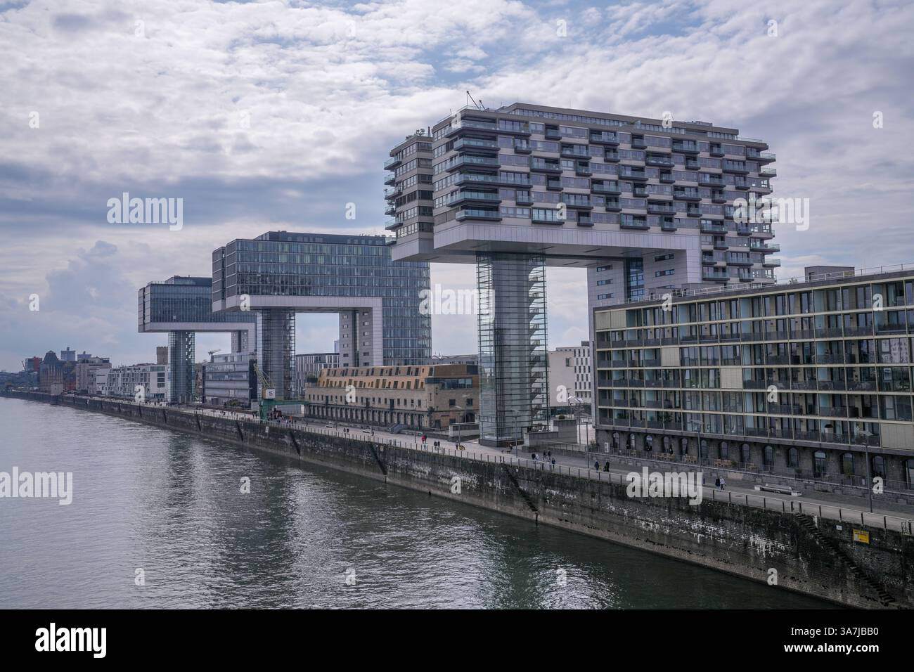 Köln, Architektur, Neubau, Bürogebäude, Rheinland, Rhein, Wahrzeichen ...