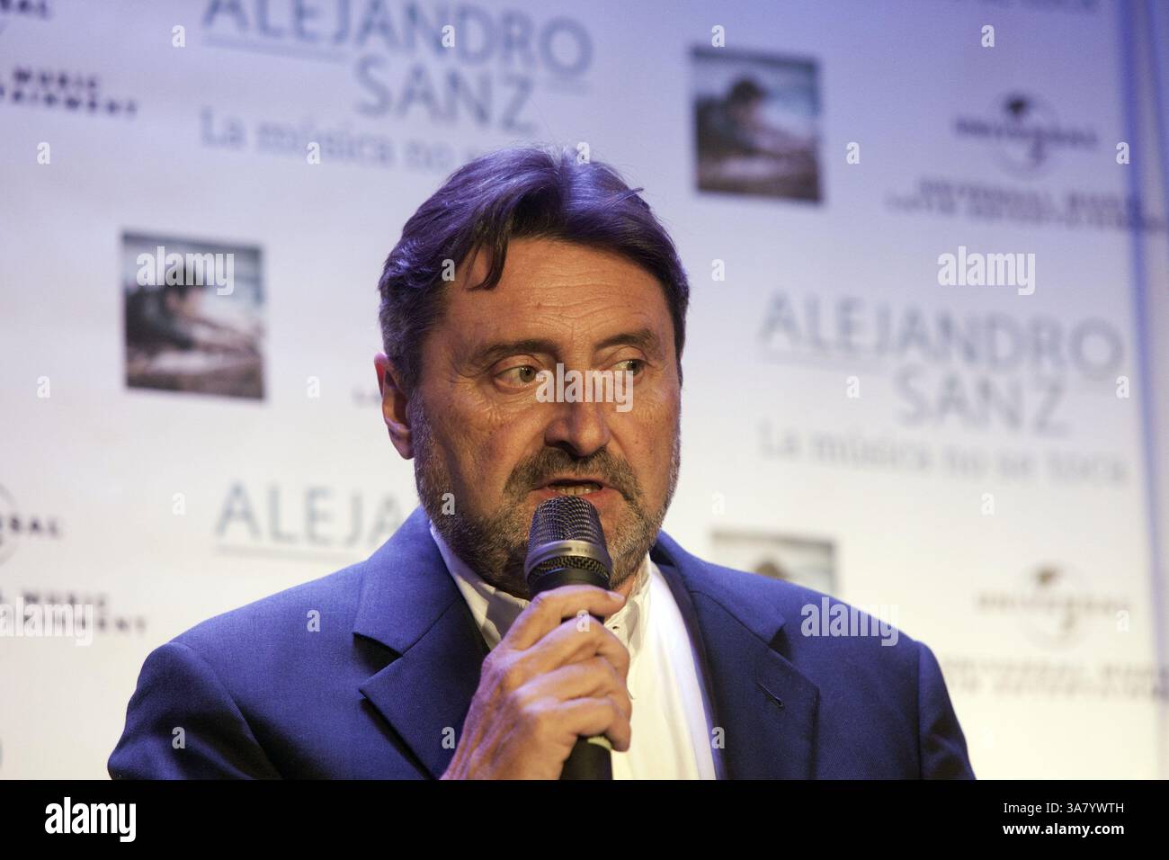 Ceo universal hi-res stock photography and images - Page 2 - Alamy