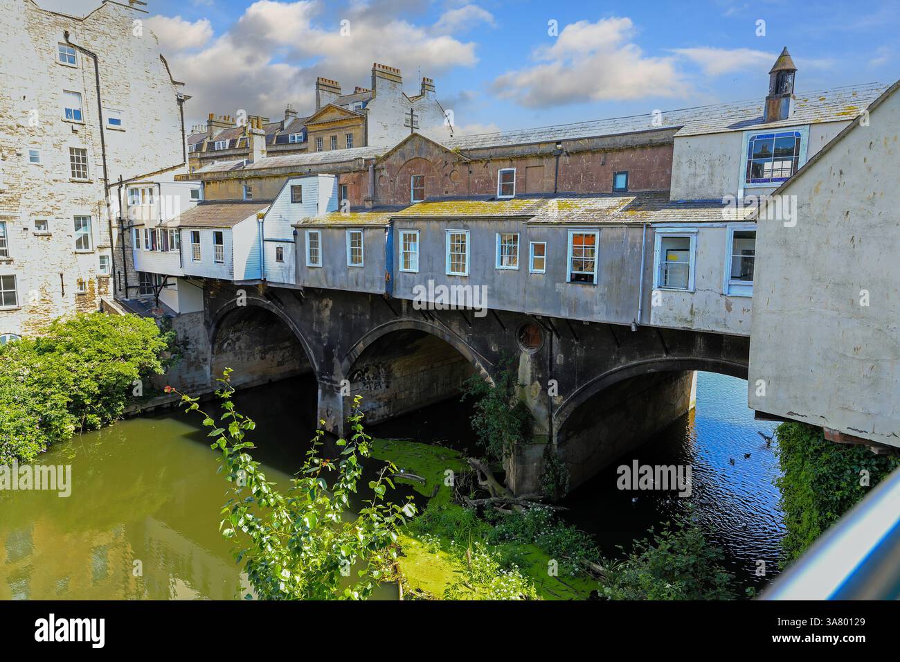 The rear of Pulteney Bridge showing the shops that have been extended outwards, Bath, Somerset, England, UK Stock Photo