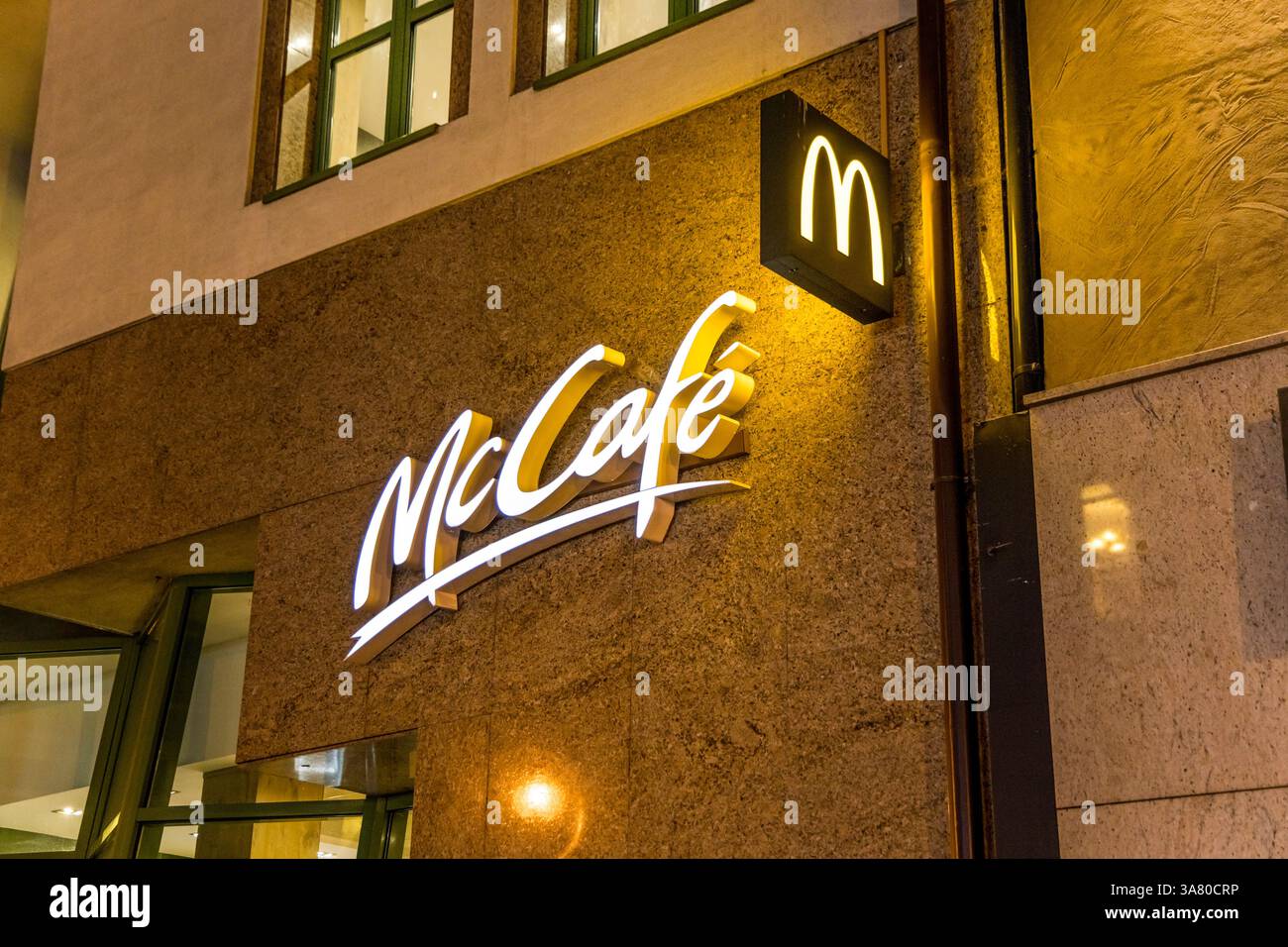 File:McCafé logo.svg - Wikipedia