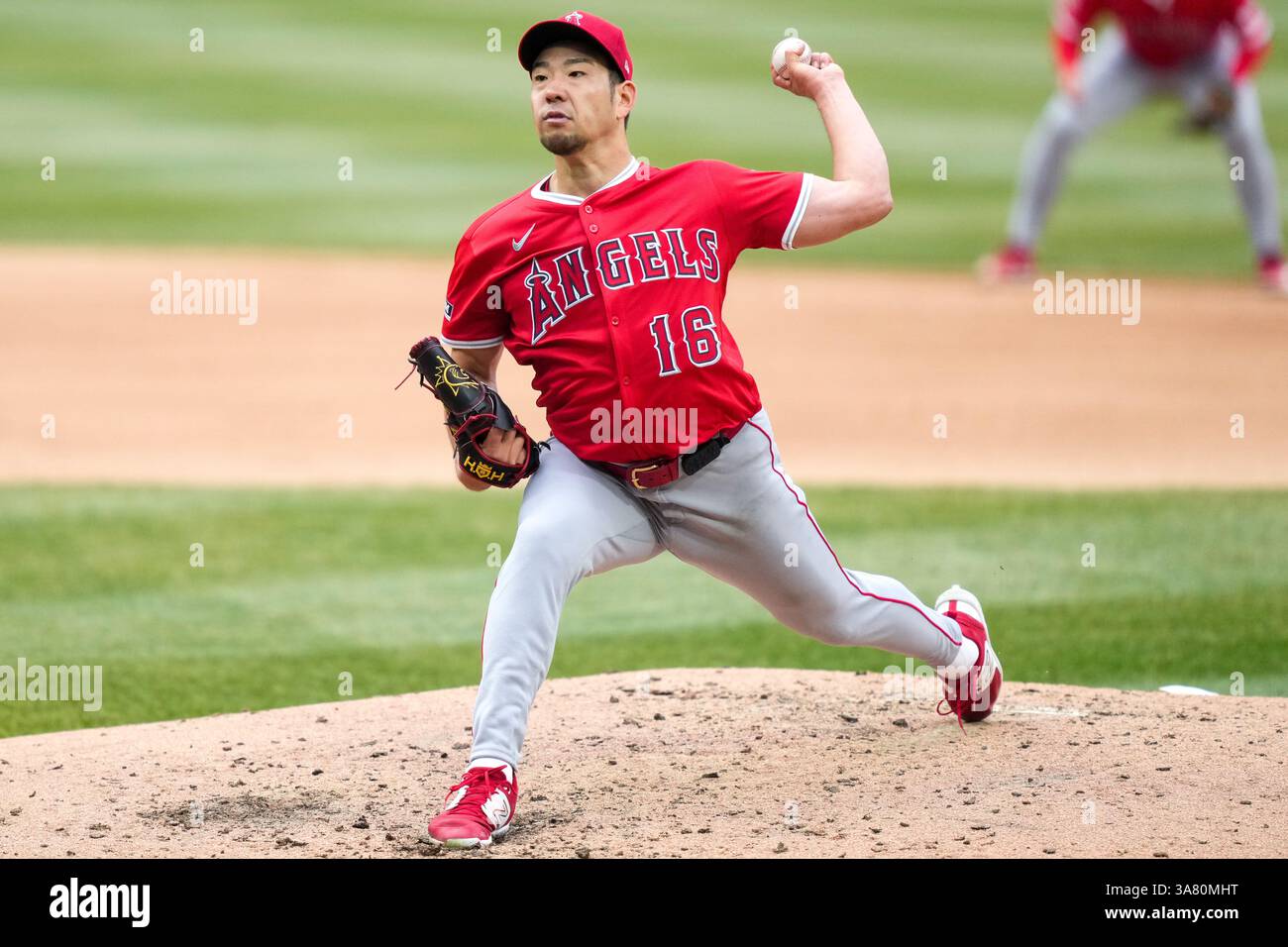 Los Angeles Angels starting pitcher Yusei Kikuchi (16) makes a pitch during MLB Opening Day game