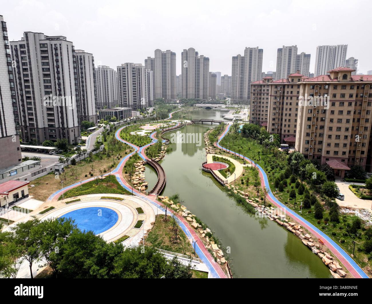 BINZHOU, CHINA - MARCH 28, 2025 - Photo taken on March 28, 2025 shows a ...