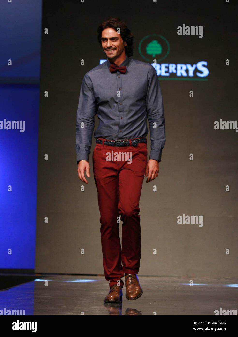 Arjun rampal hi-res stock photography and images - Alamy