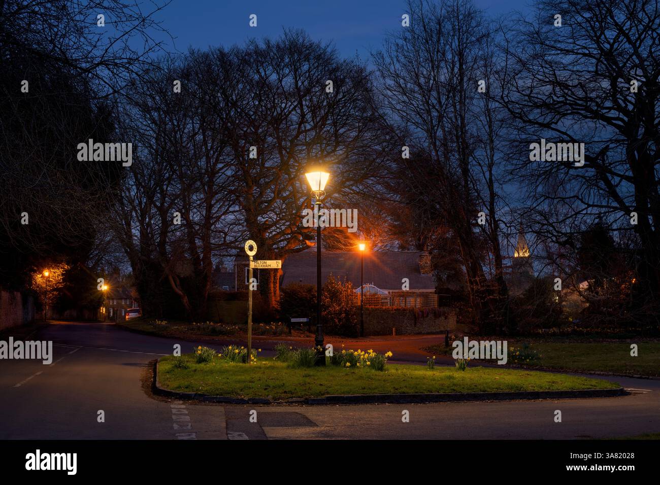 Colin Butler Green, Manor Road at dusk.  Adderbury. Oxfordshire. England Stock Photo