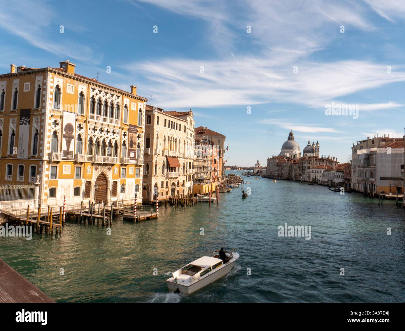 Canal Grande daily view in Venice Stock Photo - Alamy