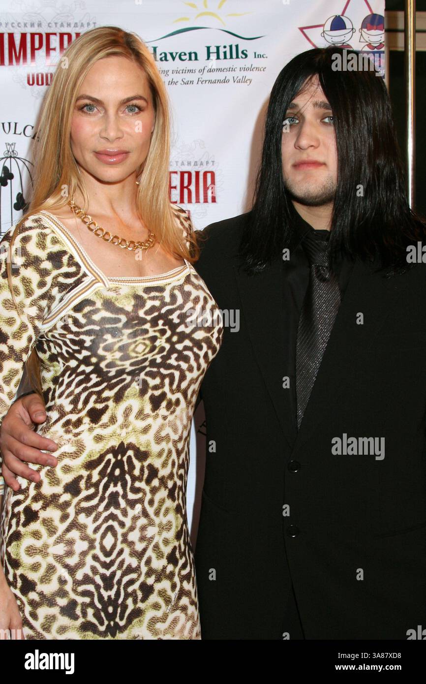 Christina Fulton, the former partner of Nicolas Cage, has broken her silence, image size:866x1390