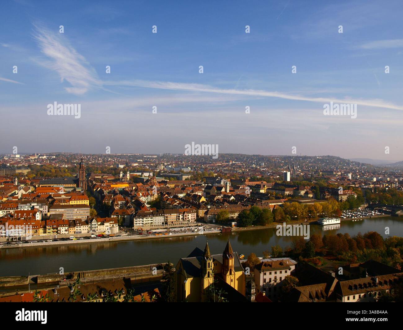 W rzburg Is Famous For Its Partly Rebuilt And Reconstructed Old Town w-rzburg-is-famous-for-its-partly-rebuilt-and-reconstructed-old-town
