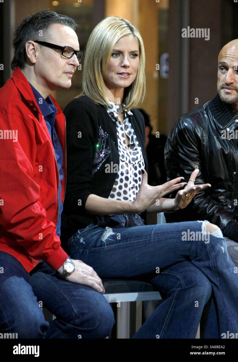 January 24, 2009 - Las Vegas, Nevada, U.S. - 24 January 2009 - Las Vegas, Nevada - Rolf Scheider, Heidi Klum and Peyman Amin. Germany's Next Top Model by Heidi Klum taping held at the Fashion Show Mall. Photo Credit: MJT/AdMedia (Credit Image: © Mjt/AdMedia via ZUMA Wire) Stock Photo