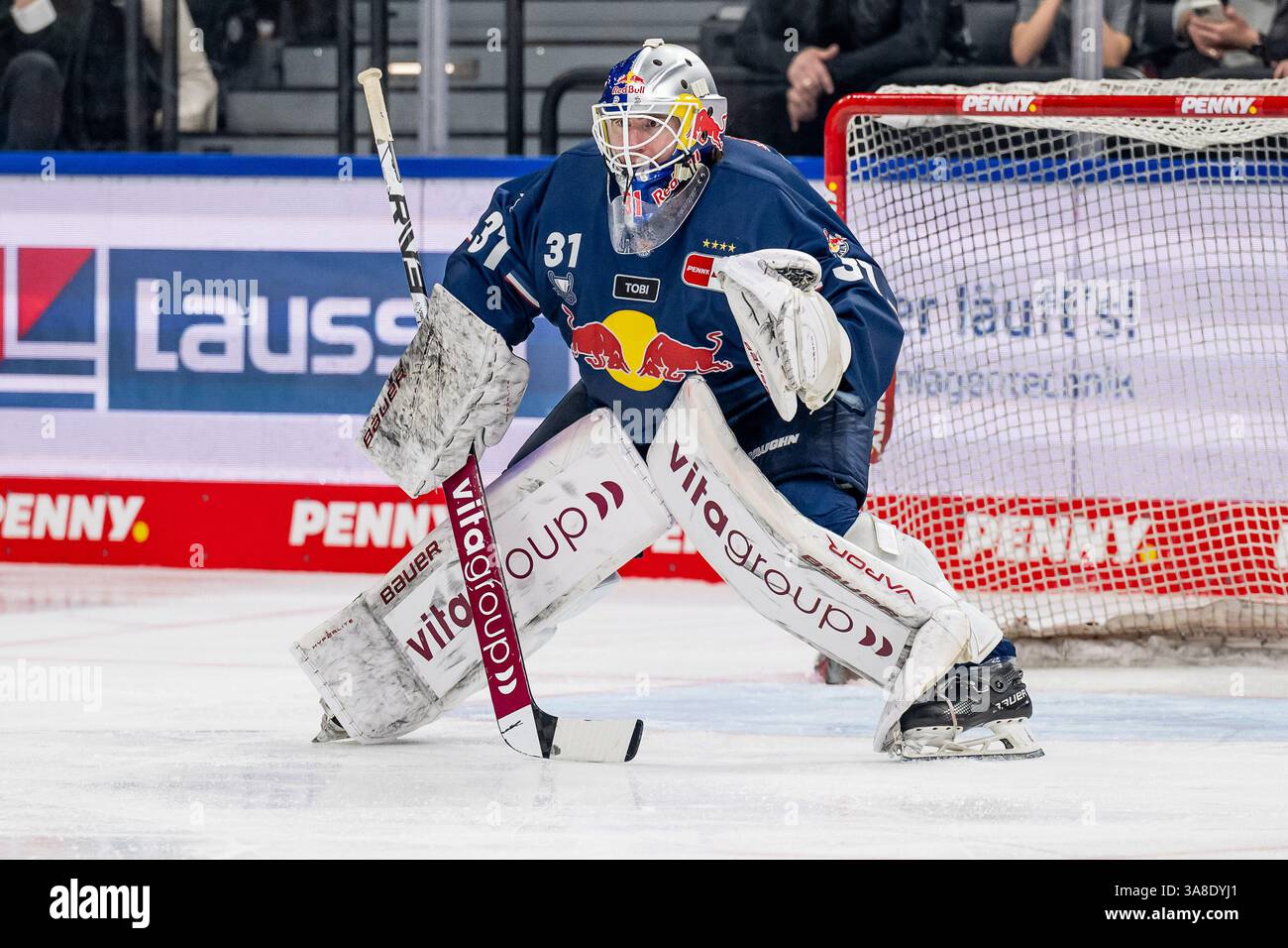 Muenchen, Deutschland. 28th Mar, 2025. Evan Fitzpatrick (Torwart, EHC ...
