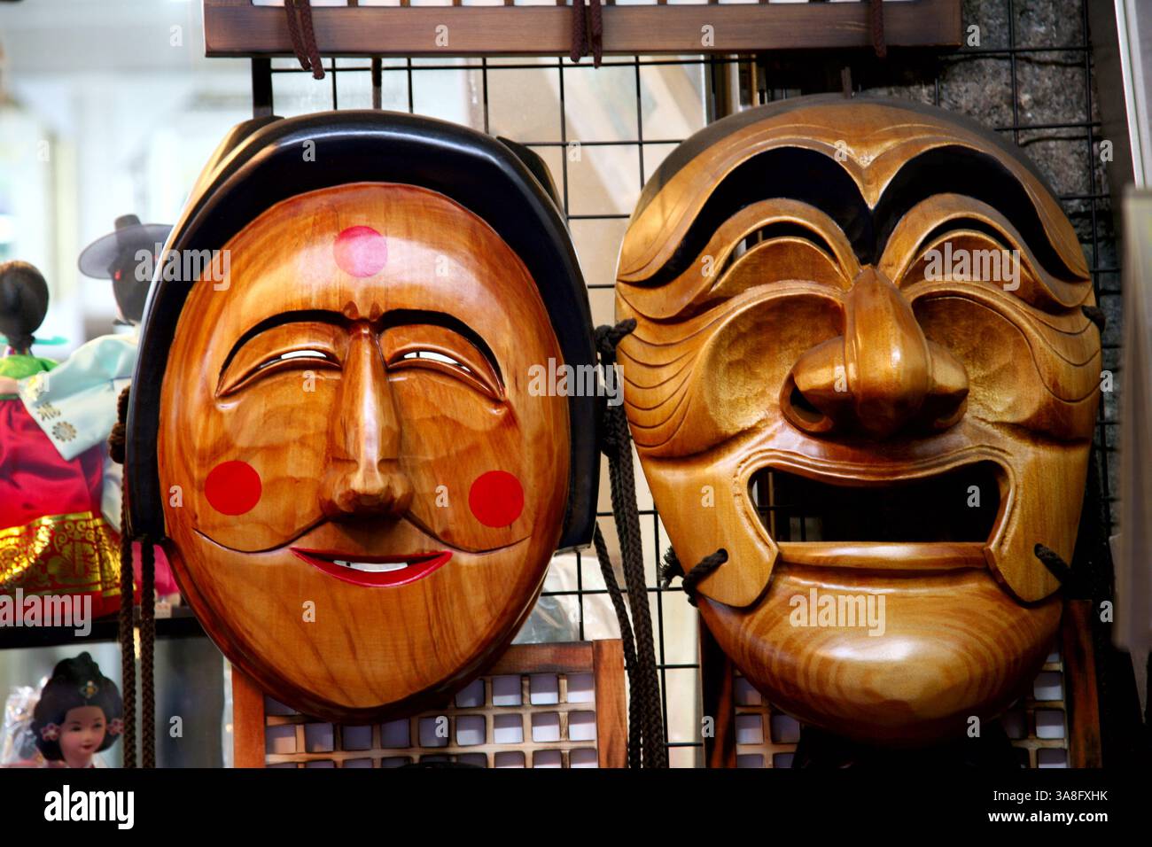 Korean traditional mask hi-res stock photography and images - Alamy
