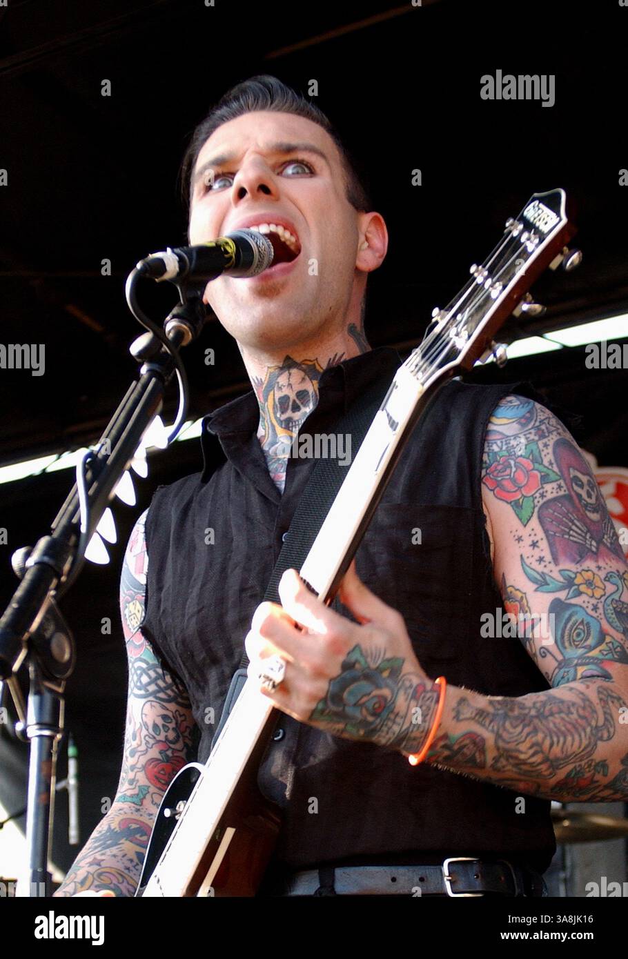 Nick 13 tiger army hi-res stock photography and images - Alamy