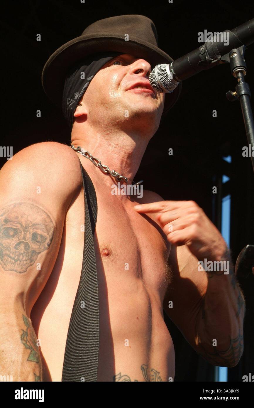 Tim armstrong of rancid hi-res stock photography and images - Alamy