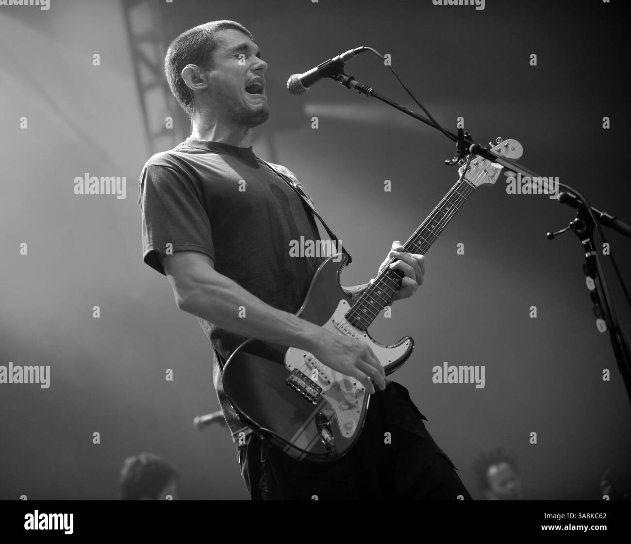 August 19, 2008 - Raleigh, NC, U.S. - 27 August 2008- Raleigh, North Carolina - Musician John Mayer performs live at the Time Warner Cable Music Pavilion. Photo Credit: Moose/AdMedia (Credit Image: © Moose/AdMedia via ZUMA Wire) Stock Photo